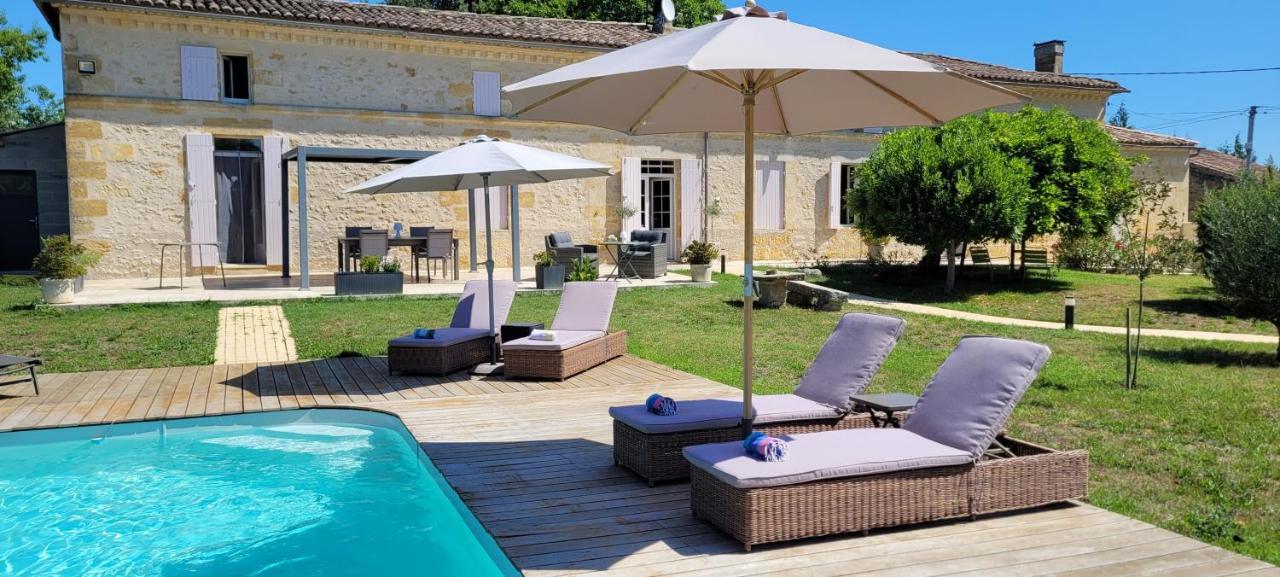 La Vigneraie De Laura Sainte-Colombe (Gironde) Exterior foto